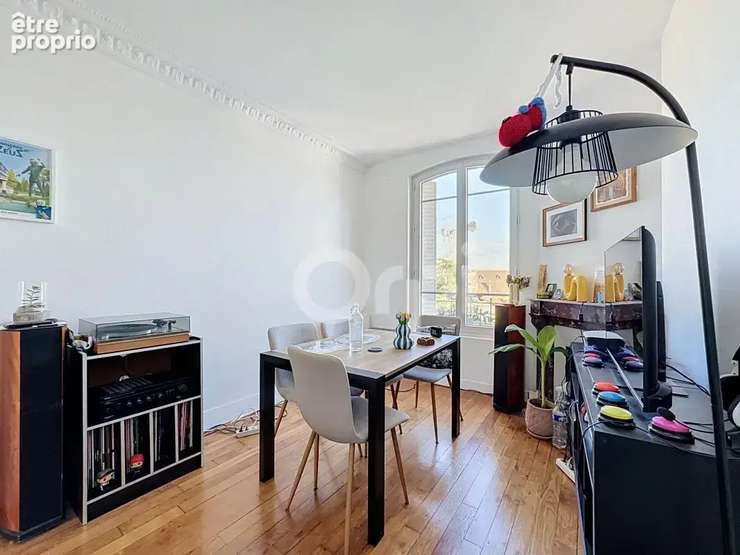 Appartement à NOGENT-SUR-MARNE