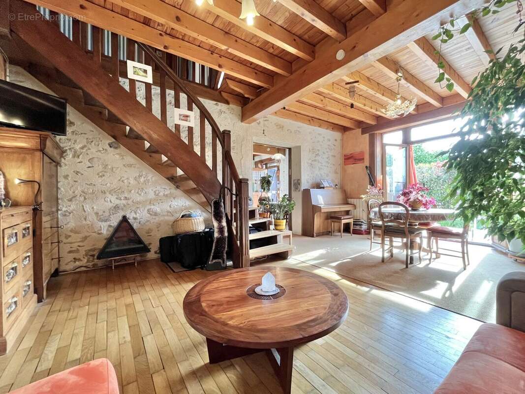 Maison à AIX-LES-BAINS