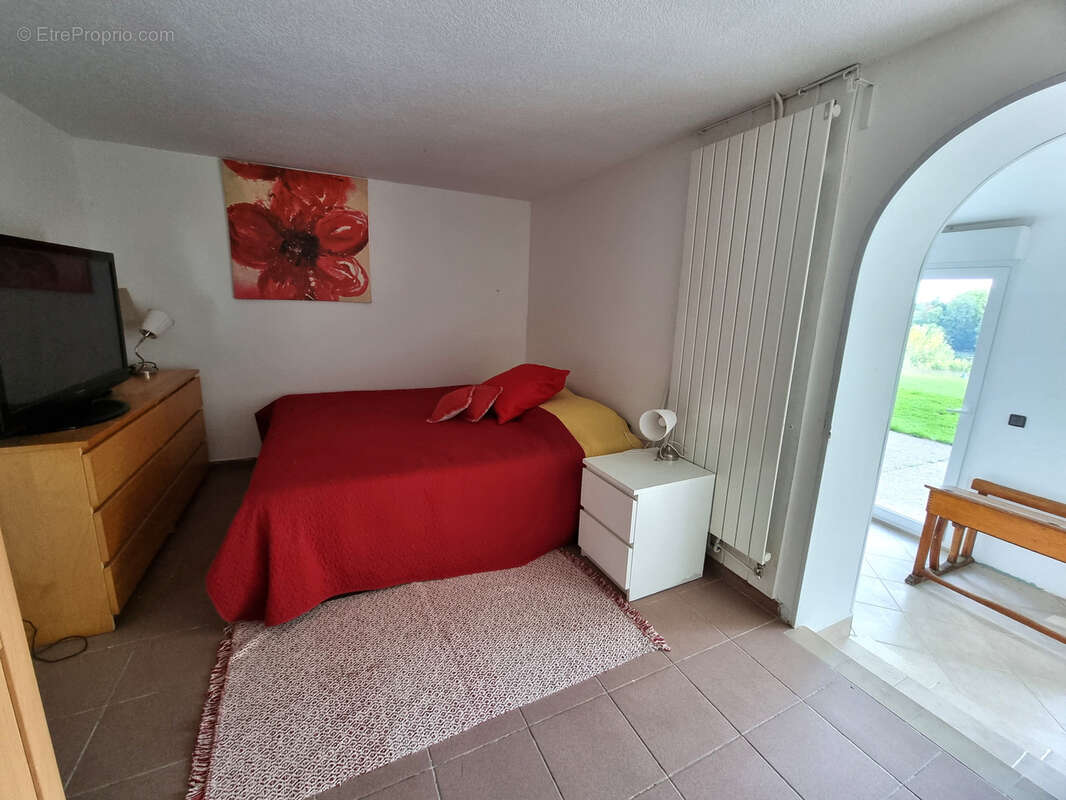 Maison à BOISSETTES
