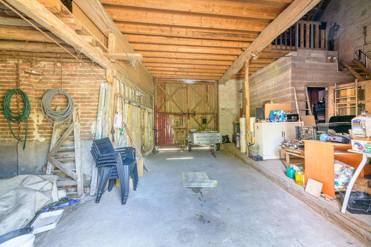 Maison de 5 pièces de 102 m² à Villechauve - photo 17