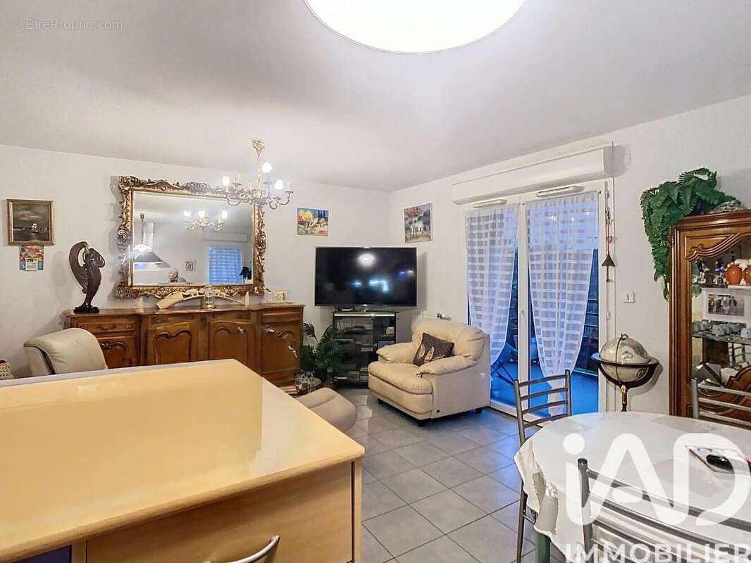 Photo 2 - Appartement à AUCAMVILLE