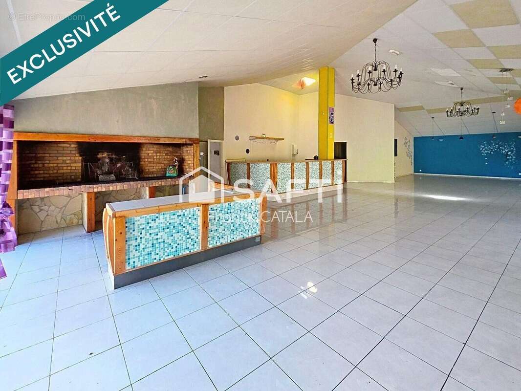 Photo 2 - Commerce à ESCALQUENS