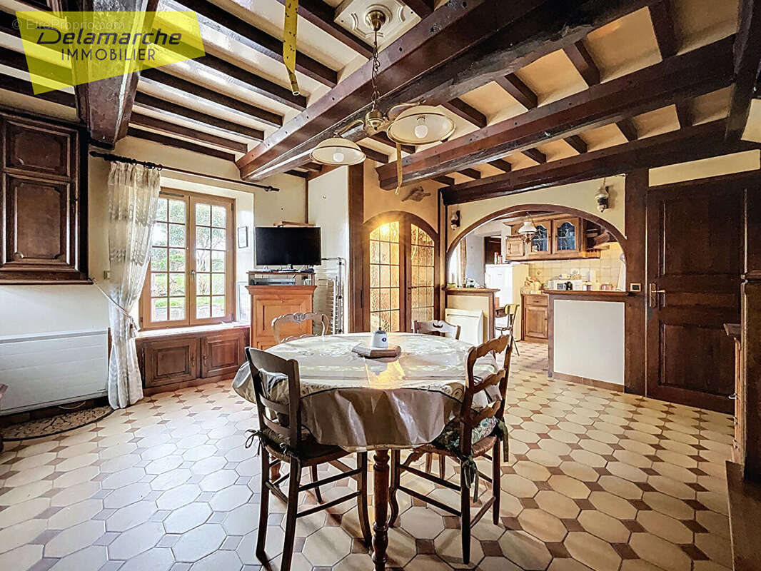 Maison à CHAMPREPUS