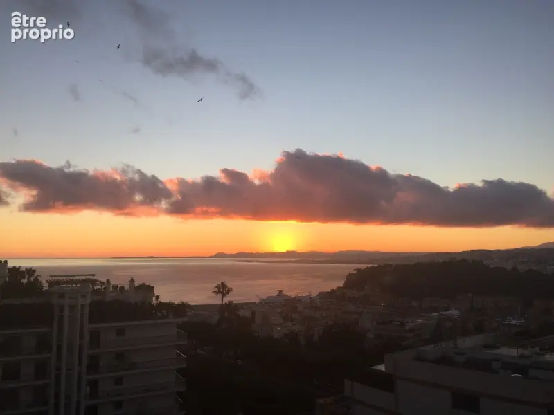 NICE vue sur le Vieux Port Viager occupé sur une tête Mr 77 ans - photo 15