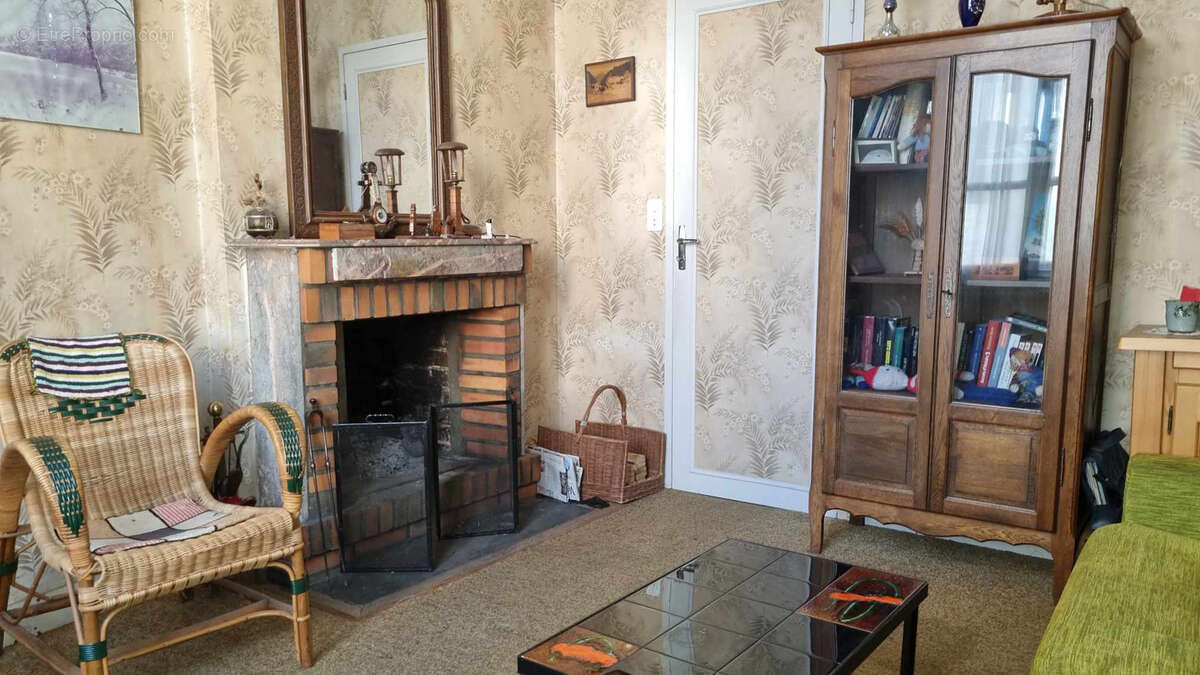 Maison à SAINT-CALAIS