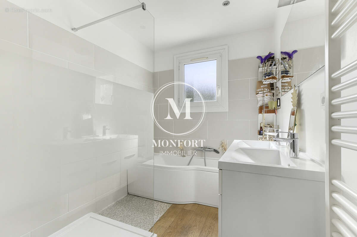 Maison à MONTRABE