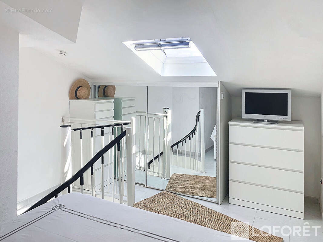 Appartement à ROQUEBRUNE-CAP-MARTIN