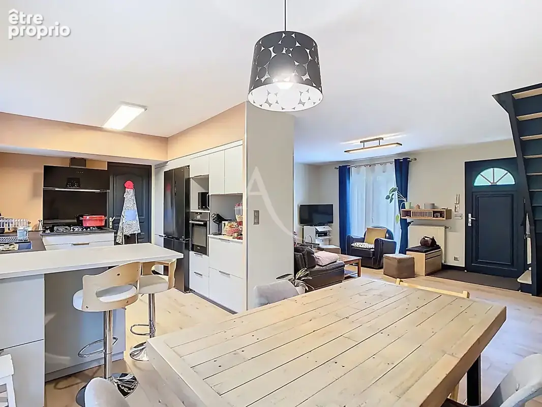 Maison récente de 130 m² avec vie de plain-pied Tours Ste Radegonde - photo 2