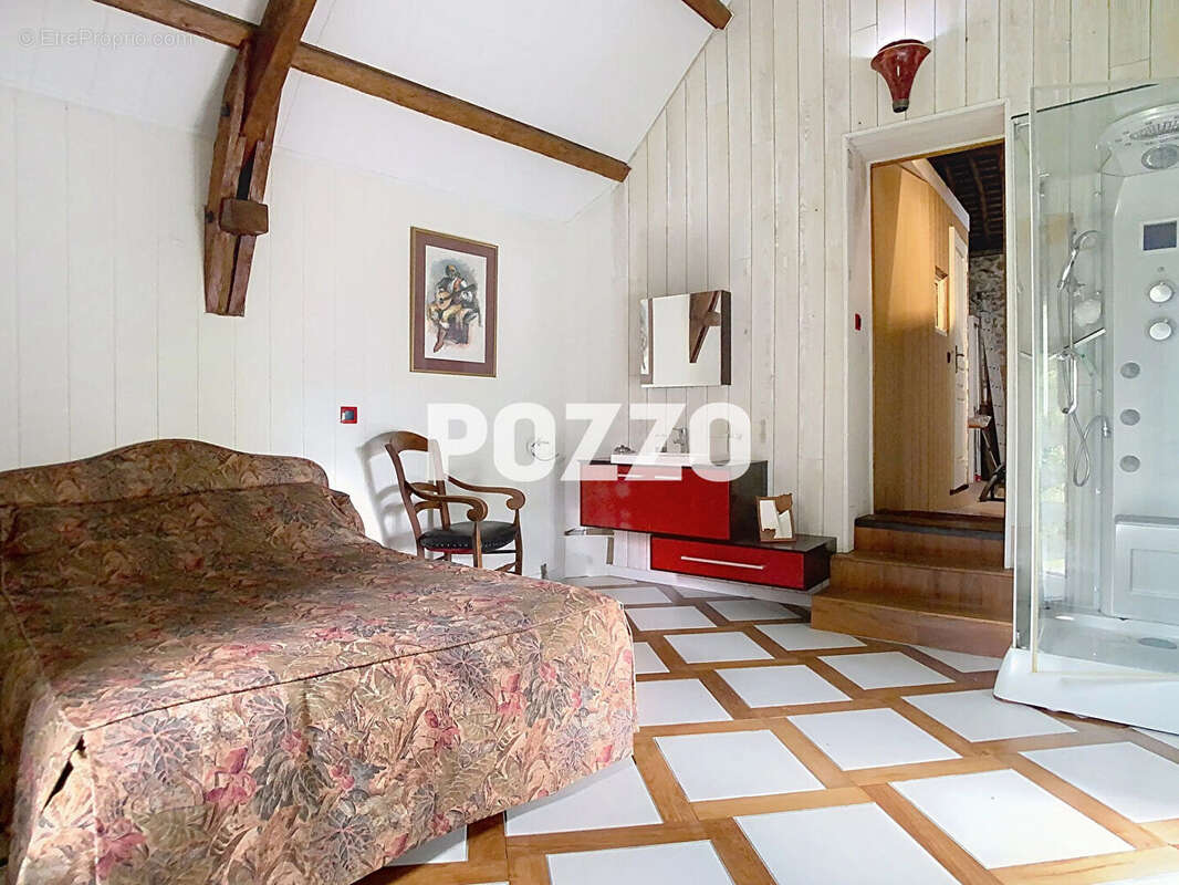 Maison à PLEINE-FOUGERES