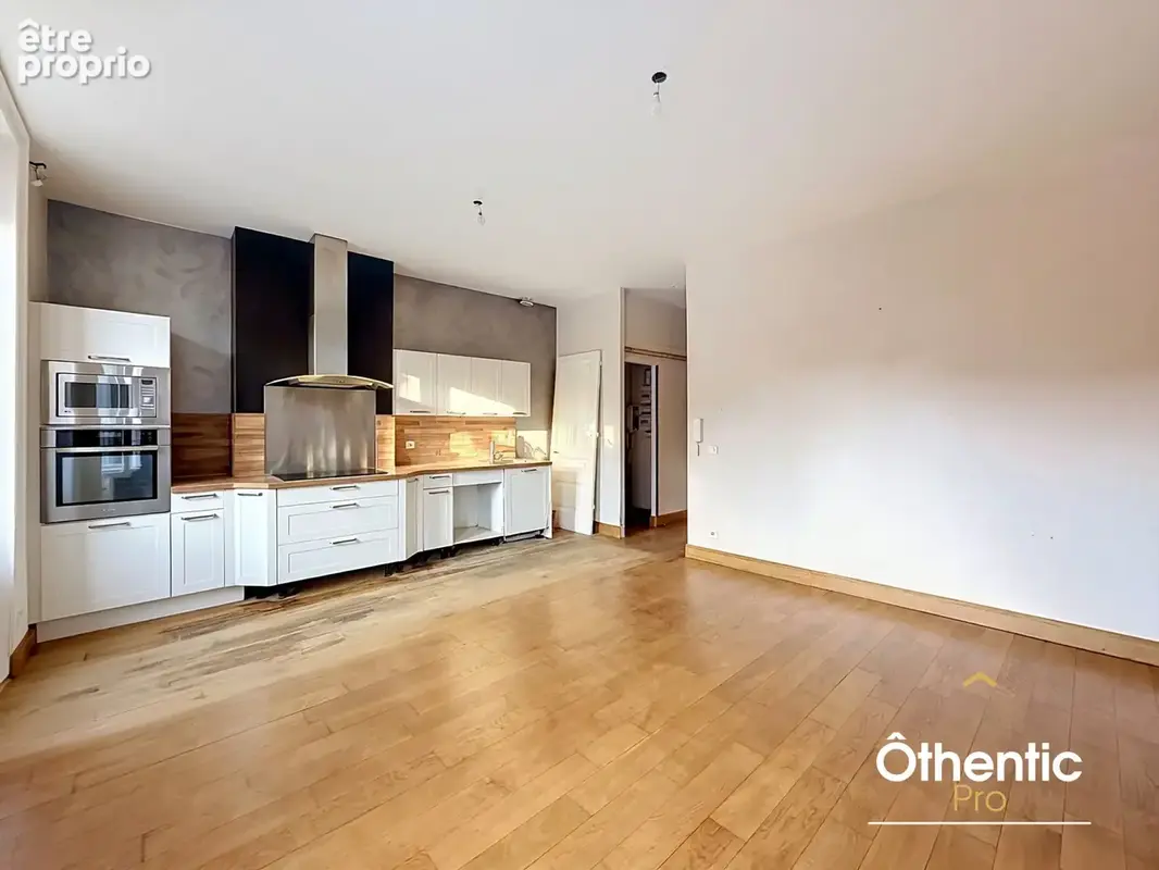 Appartement à BOURGOIN-JALLIEU