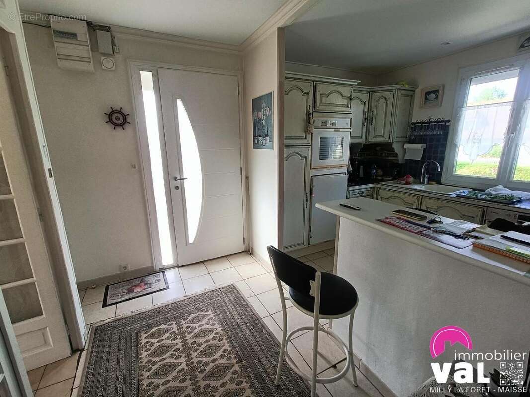 Maison à MILLY-LA-FORET