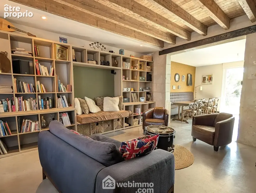 ...surface totale de l'espace à vivre : 58 m²