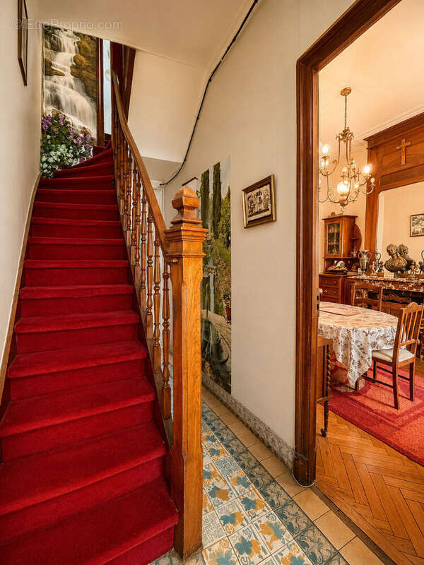 Maison bourgeoise mitoyenne 8 pièces, 4 chambres avec jardin - photo 6