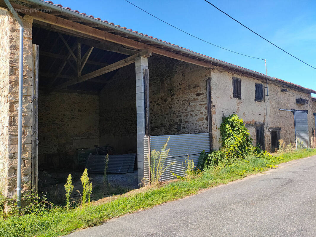 Maison à SEREILHAC