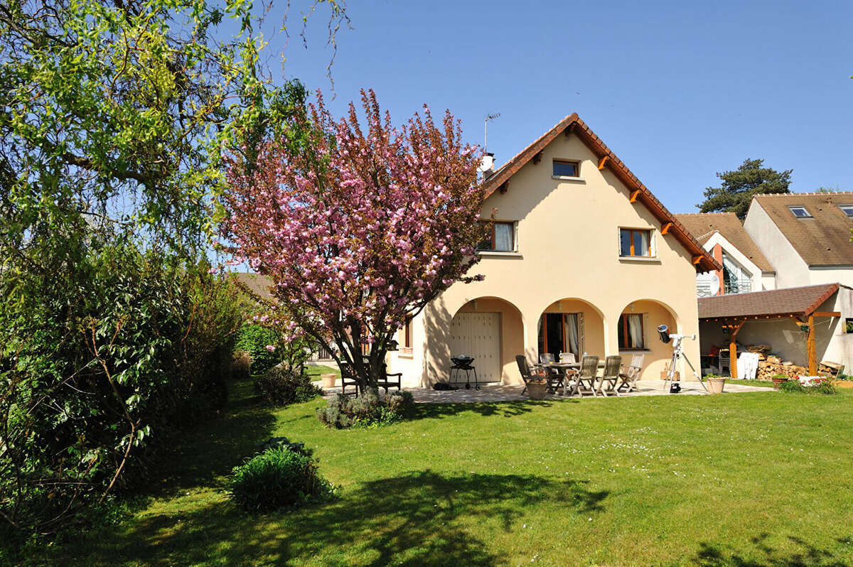 Maison à FEUCHEROLLES