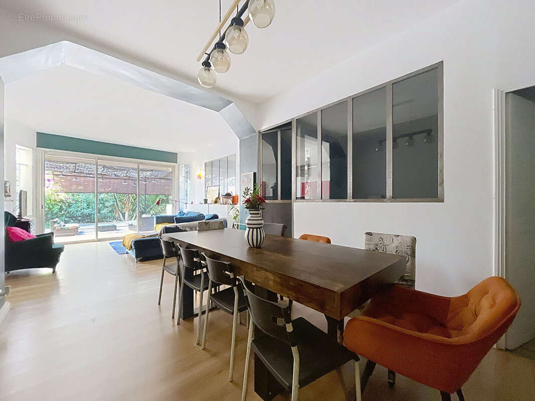 Maison à MARSEILLE-4E