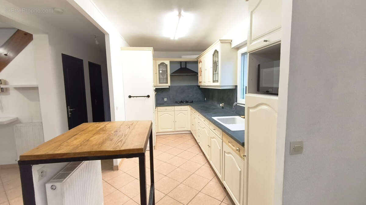 Maison à VIGNEUX-SUR-SEINE