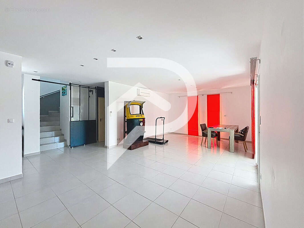 Villa contemporaine 3 faces - piscine - 3 suites parentales - garage - agde - photo 2