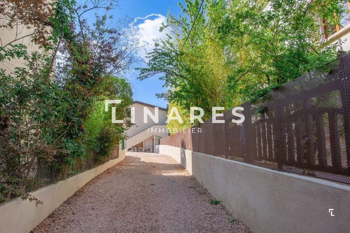 Appartement à AIX-EN-PROVENCE