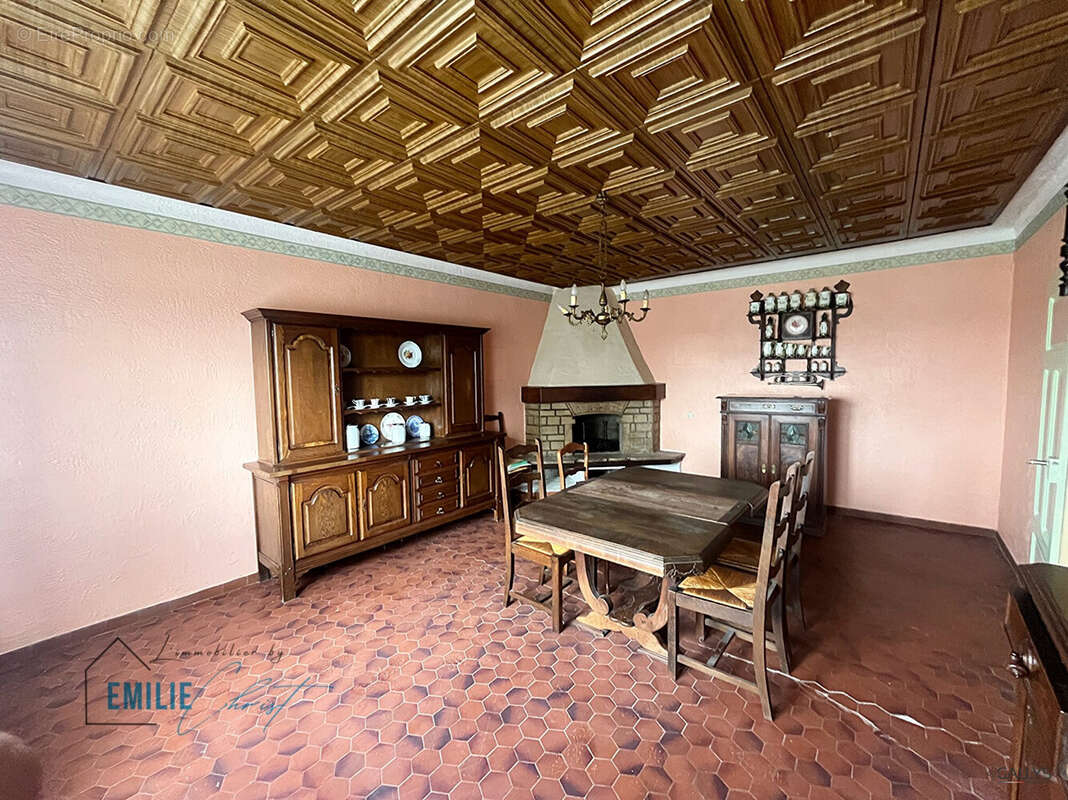 Maison à CONTZ-LES-BAINS