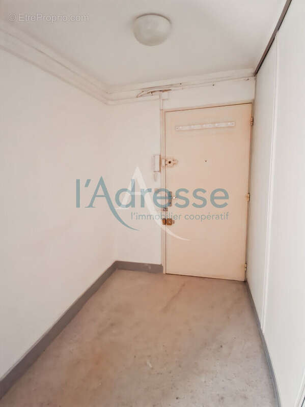 Appartement à SURESNES