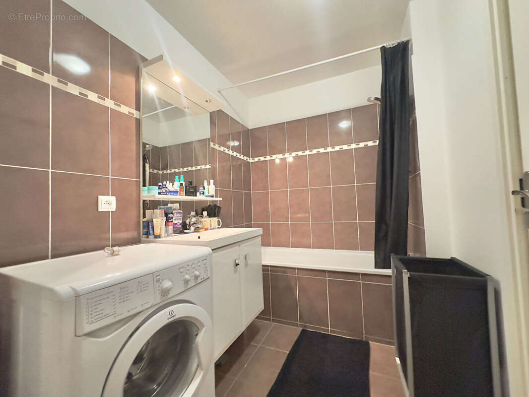 Appartement à FERRIERES-EN-BRIE