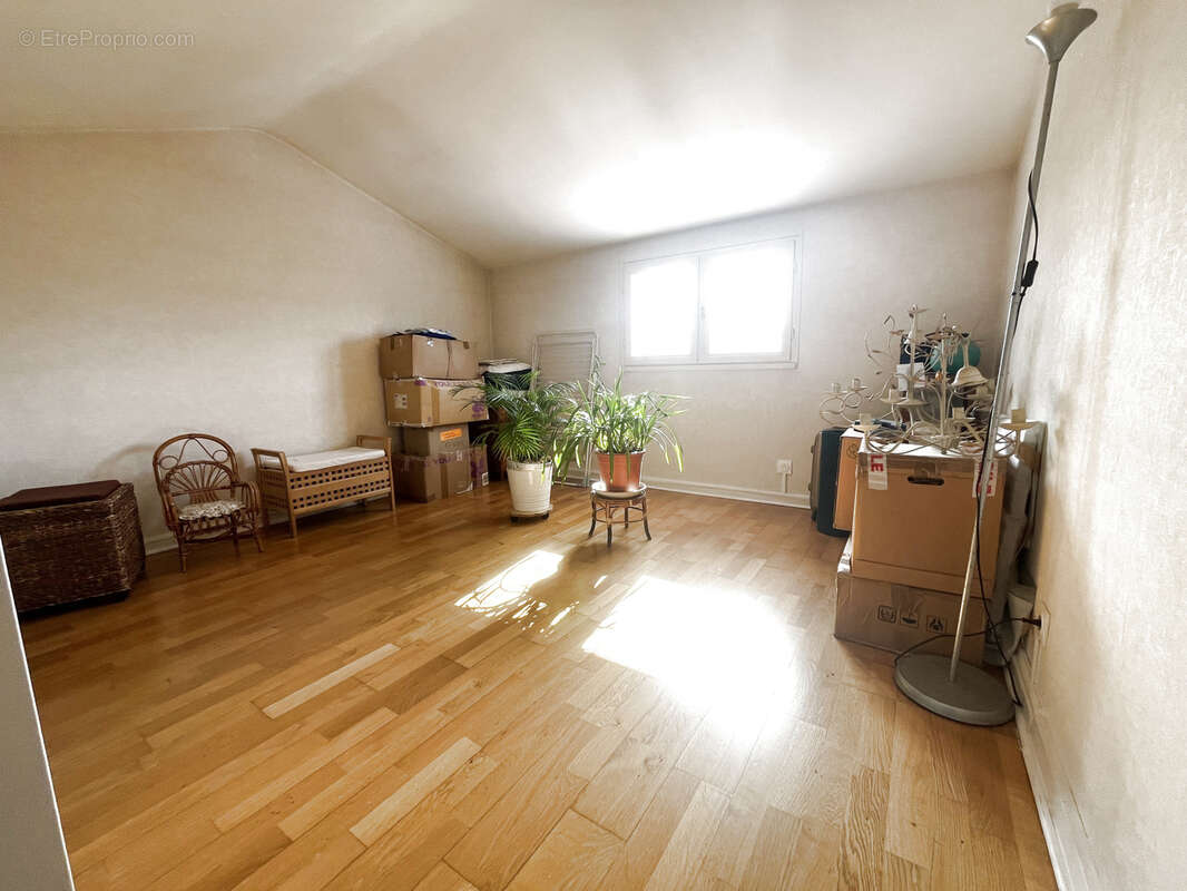 Maison à MESCHERS-SUR-GIRONDE