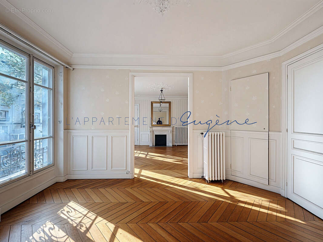 Appartement à PARIS-15E