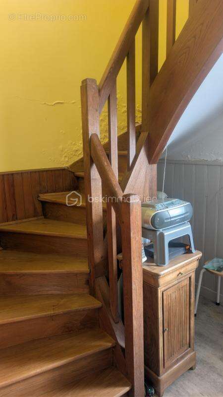 Maison à SAINT-GERMAIN-SOUS-DOUE