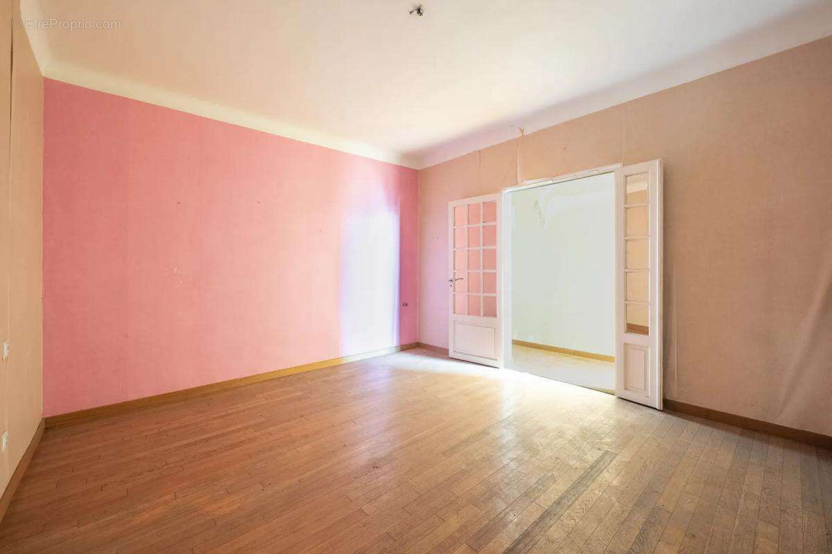 Appartement à MARSEILLE-16E