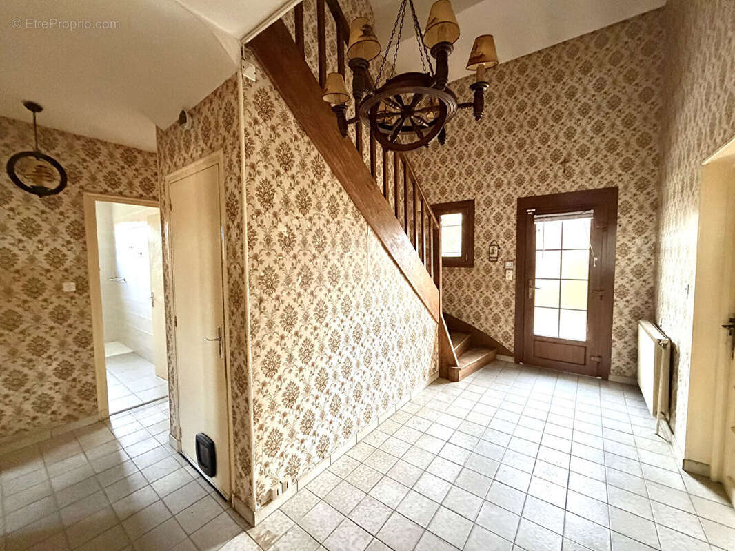 Maison à SAINT-VICTOR