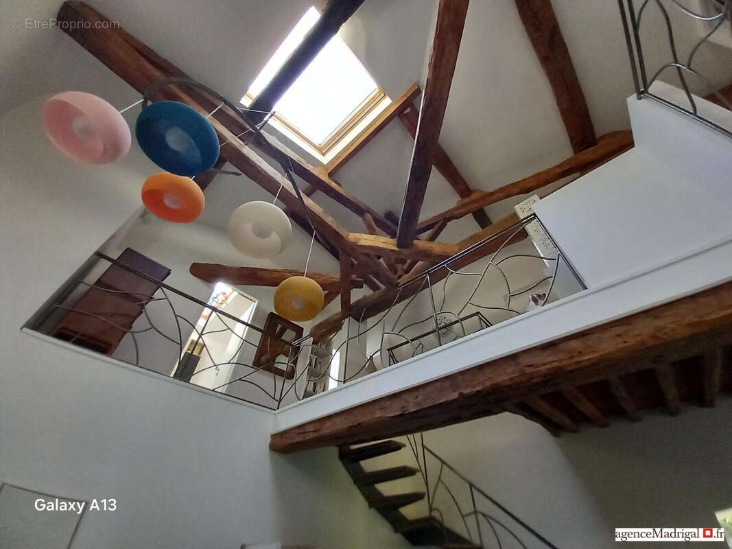Maison 144 m² à Pommier-De-Beaurepaire  - photo 8
