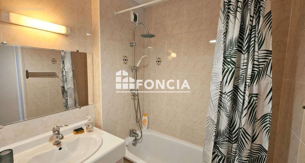 Appartement à SAINT-DENIS