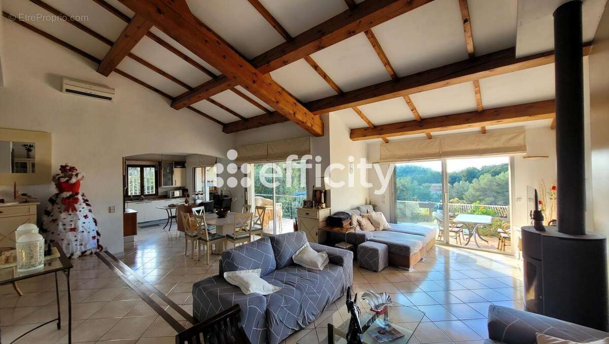 Maison à SANARY-SUR-MER