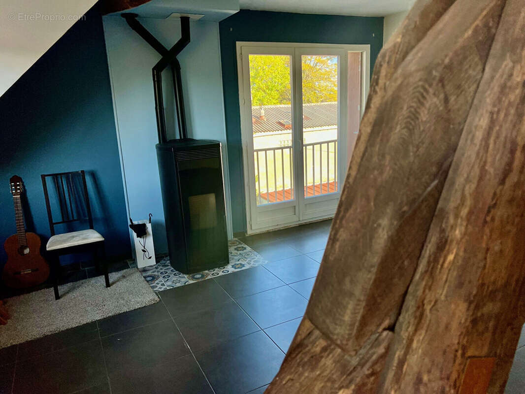 Appartement à SAINT-CYR-L'ECOLE