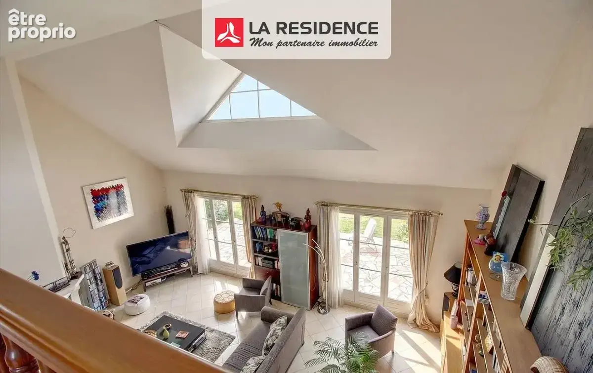 Maison 8 pièces 251 m² à vendre à Aigremont (78240) - photo 9
