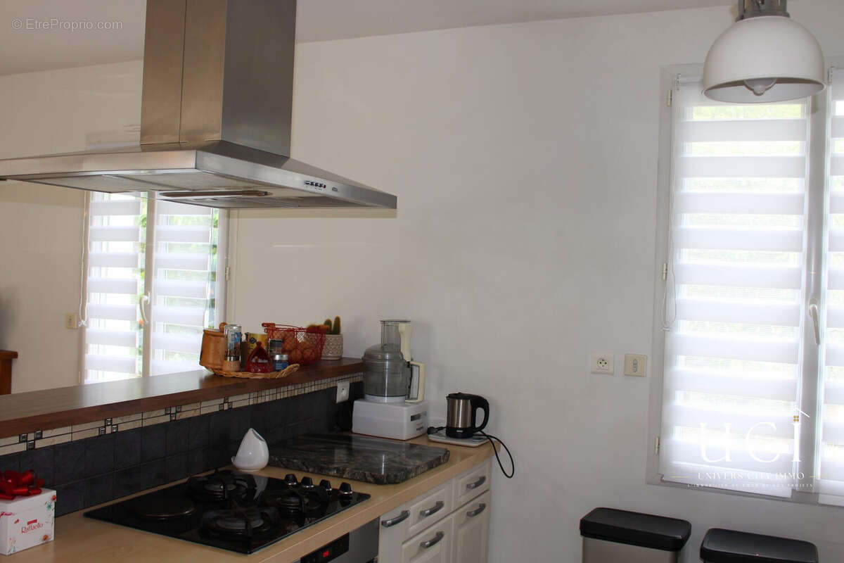 Maison 119 m² à La Chapelle-Heulin  - photo 9