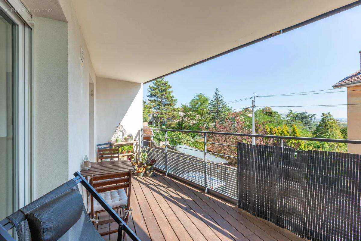 Appartement à CALUIRE-ET-CUIRE