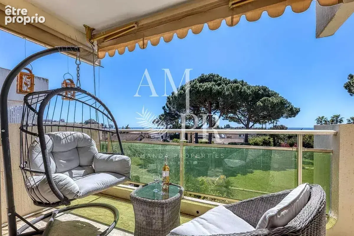Cannes croix des gardes tres bel appartement avec toit-terrasse et vue mer - photo 12