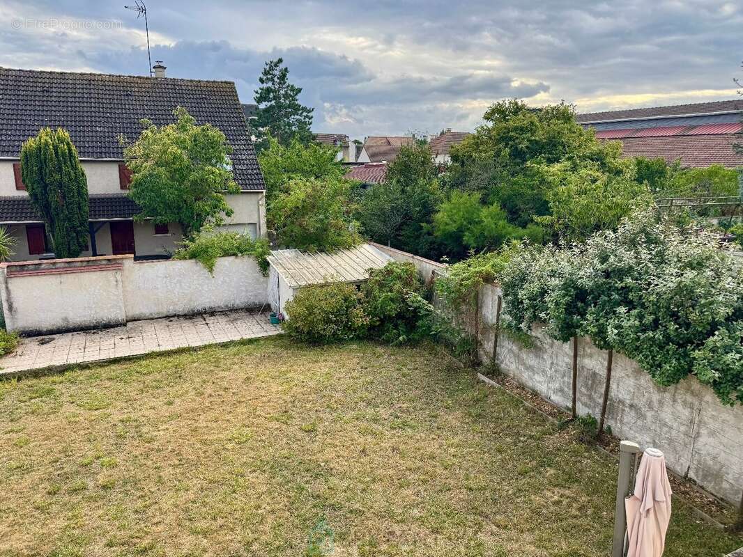 Maison à MANTES-LA-JOLIE