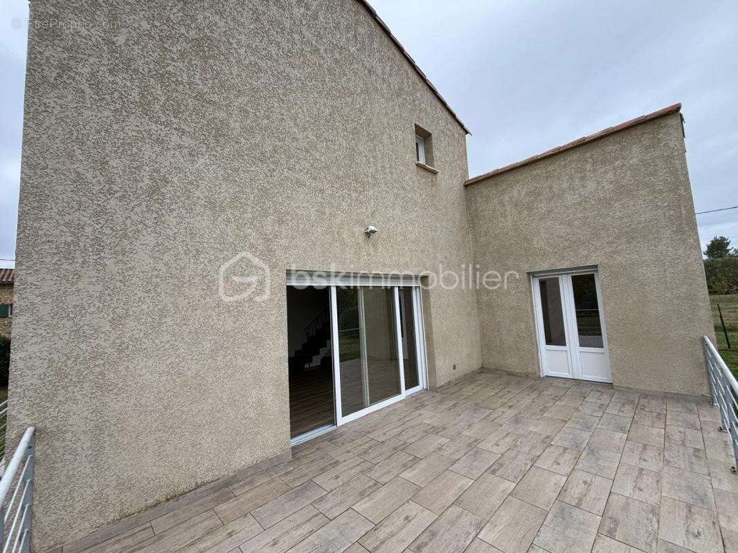 Maison à RIBAUTE-LES-TAVERNES