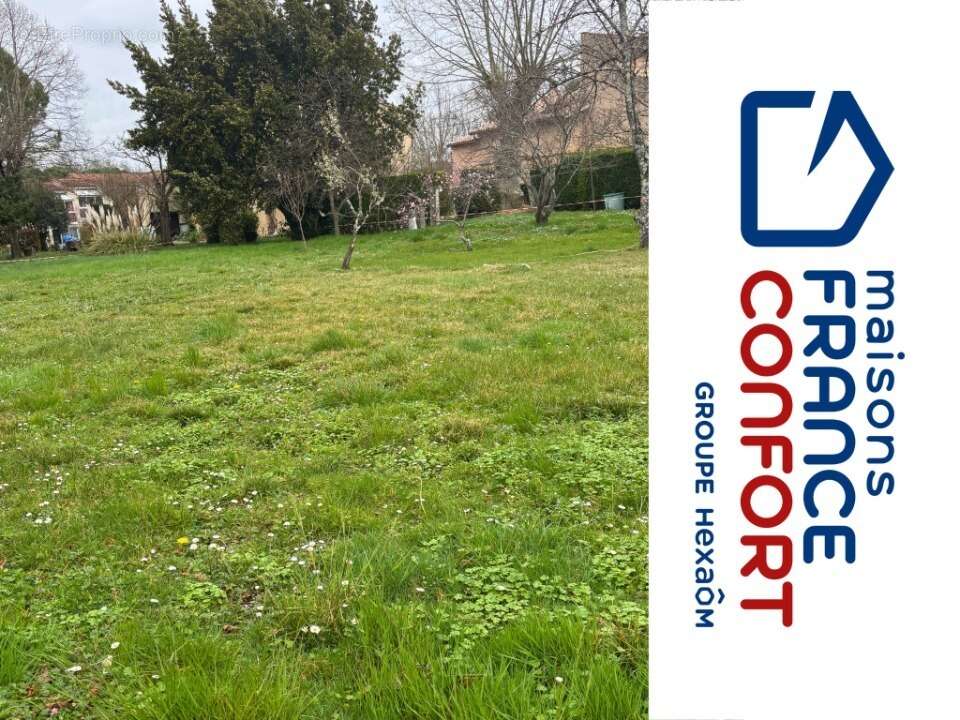 Terrain à LABEGE