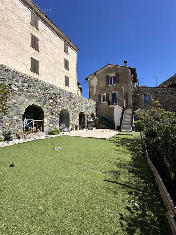 Maison à MALAUSSENE