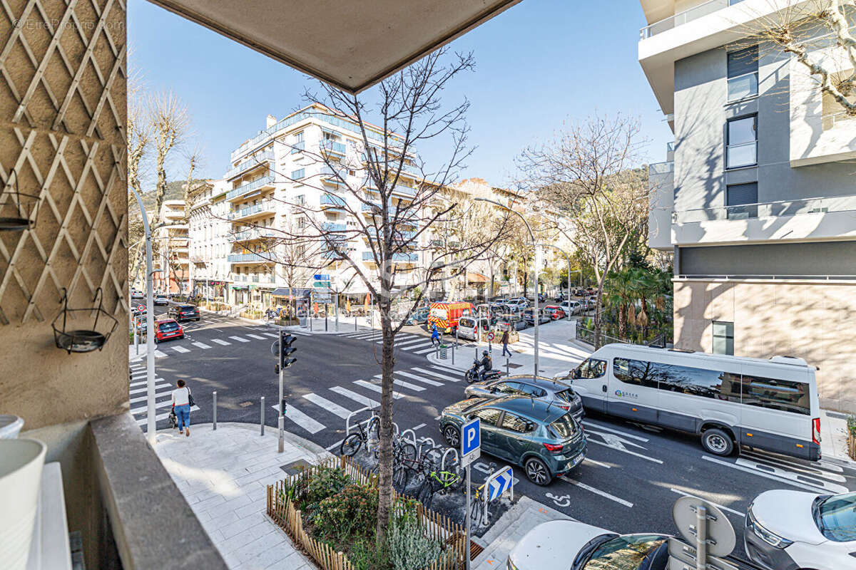 Appartement 4 pièces à vendre à Nice Riquier - Emplacement d'exception - photo 16