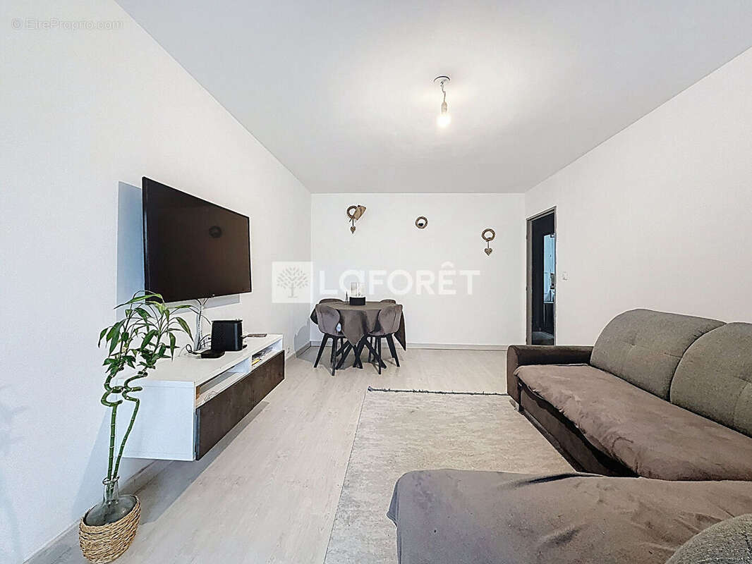 Appartement à SAINT-GERMAIN-LES-CORBEIL