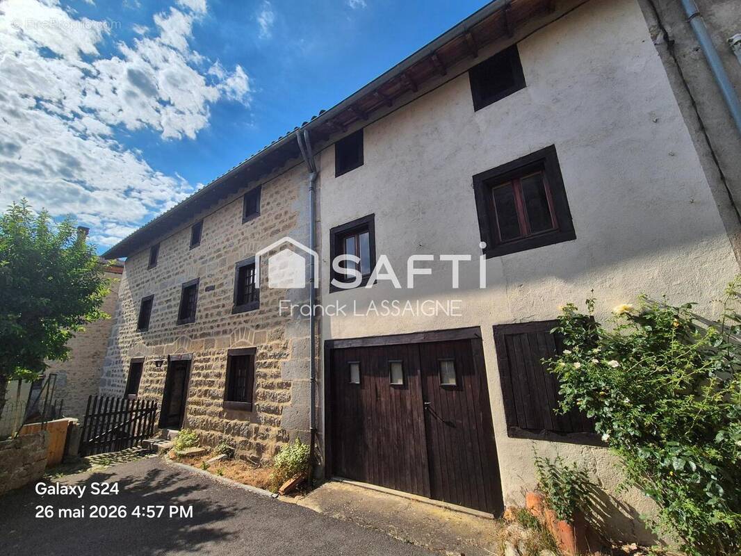 Photo 1 - Maison à VERTOLAYE