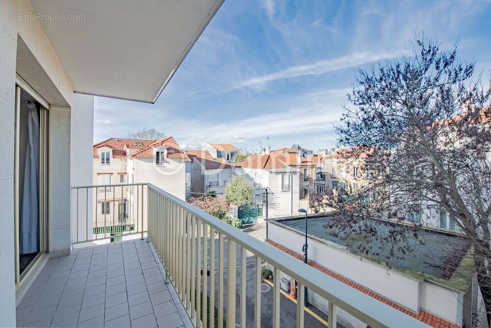 Appartement à FONTENAY-SOUS-BOIS