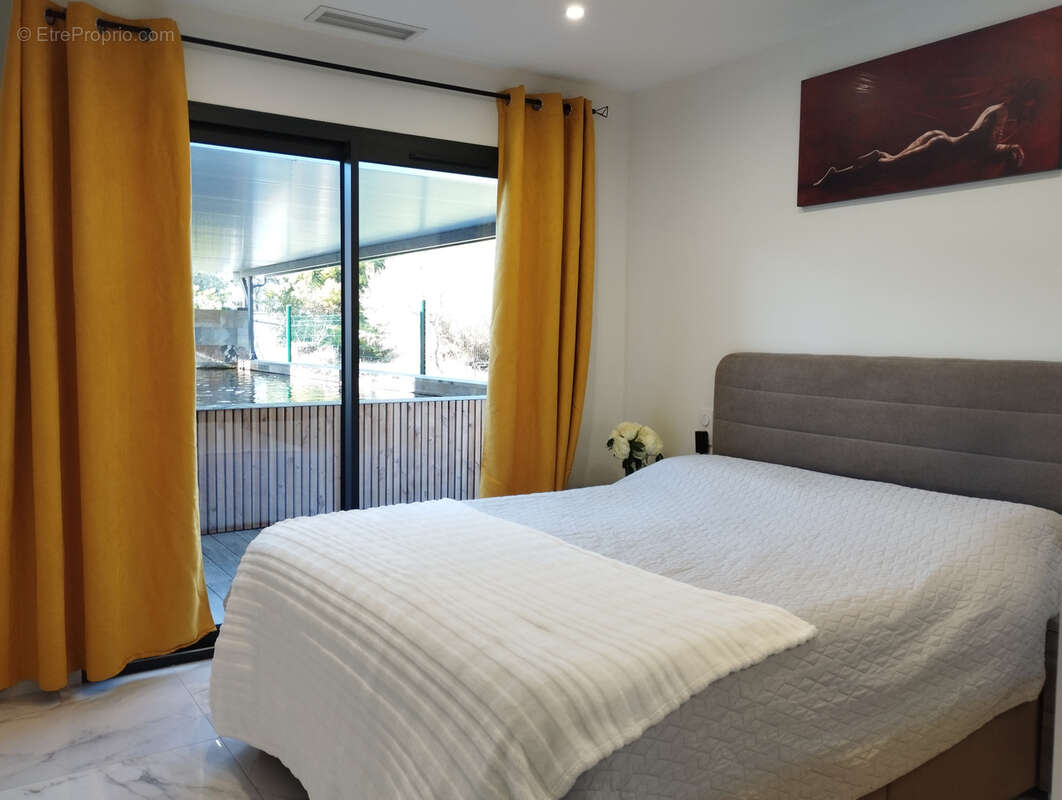 Maison à LATOUR-BAS-ELNE