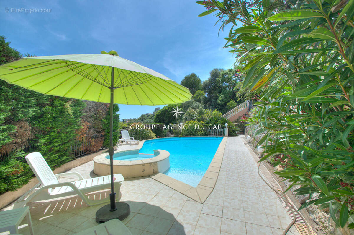 Maison à SAINT-RAPHAEL