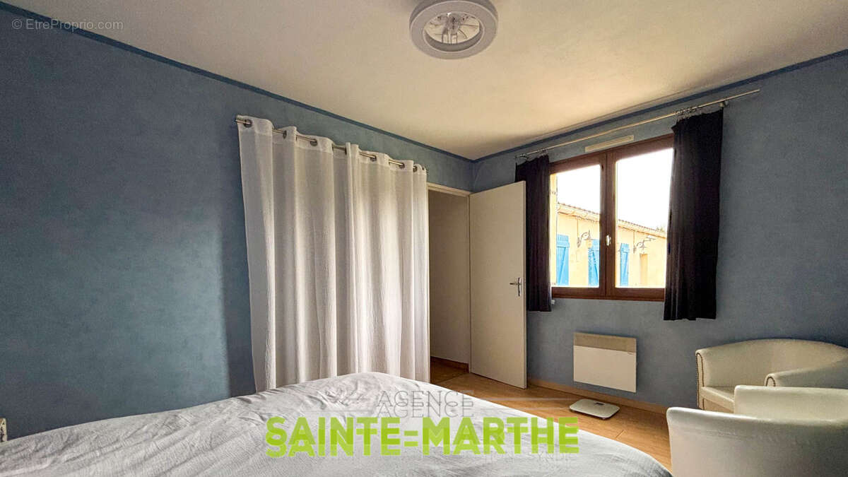 Niort Nord. Pavillon de plain pied, 3 chambres, jardin et garage. - photo 8